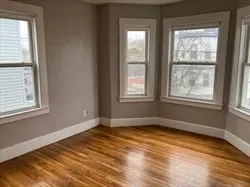 $2,350 | 61 Vine Street, Unit 25, Lynn, MA 01905