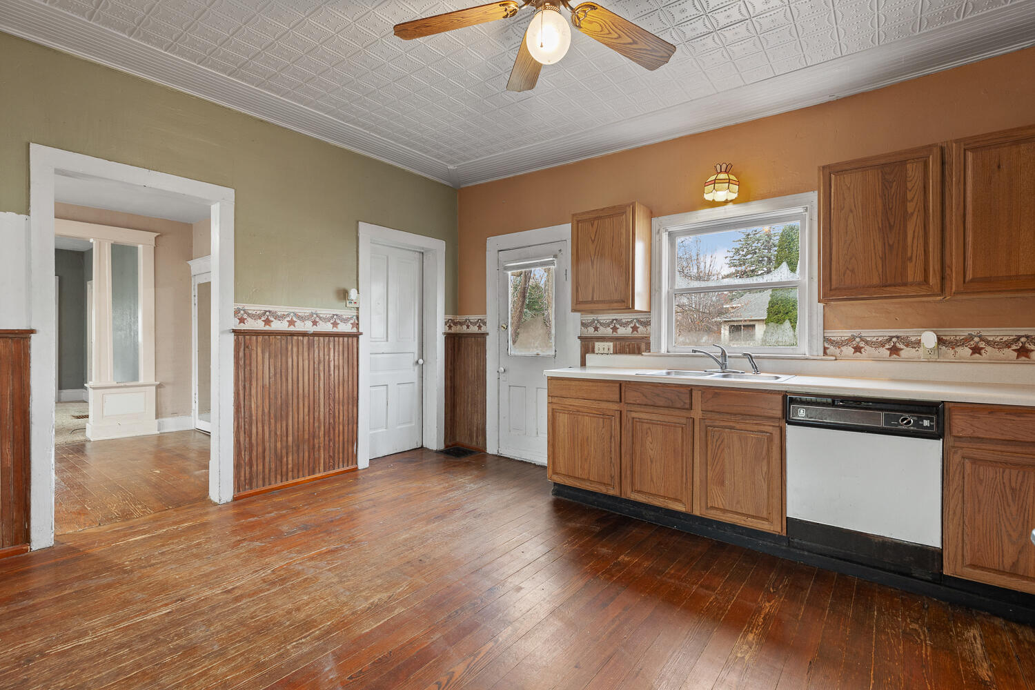 502 Beagle Road Blissfield, MI 49228 - Photo 11 of 43 502 Beagle Rd - 1003