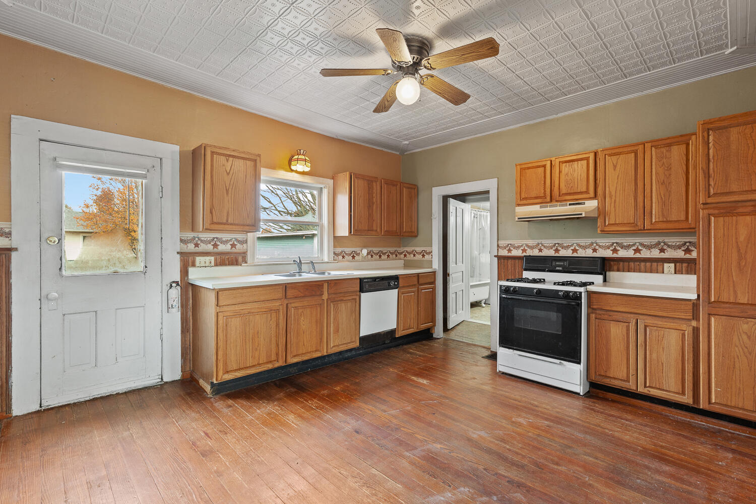 502 Beagle Road Blissfield, MI 49228 - Photo 13 of 43 502 Beagle Rd - 1002