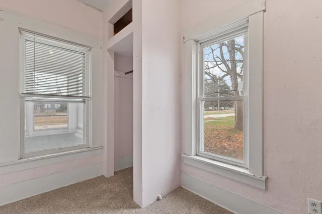 $129,900 | 502 Beagle Road, Blissfield, MI 49228