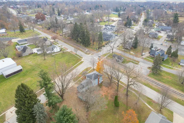 $129,900 | 502 Beagle Road, Blissfield, MI 49228