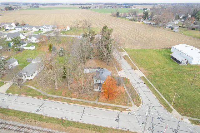 $129,900 | 502 Beagle Road, Blissfield, MI 49228