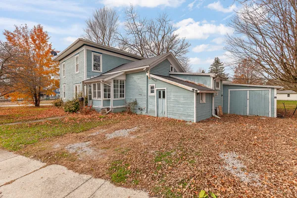 $129,900 | 502 Beagle Road, Blissfield, MI 49228