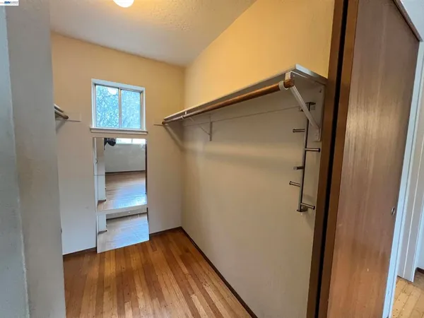$2,150 | 2418 Ashby Avenue, Berkeley, CA 94705