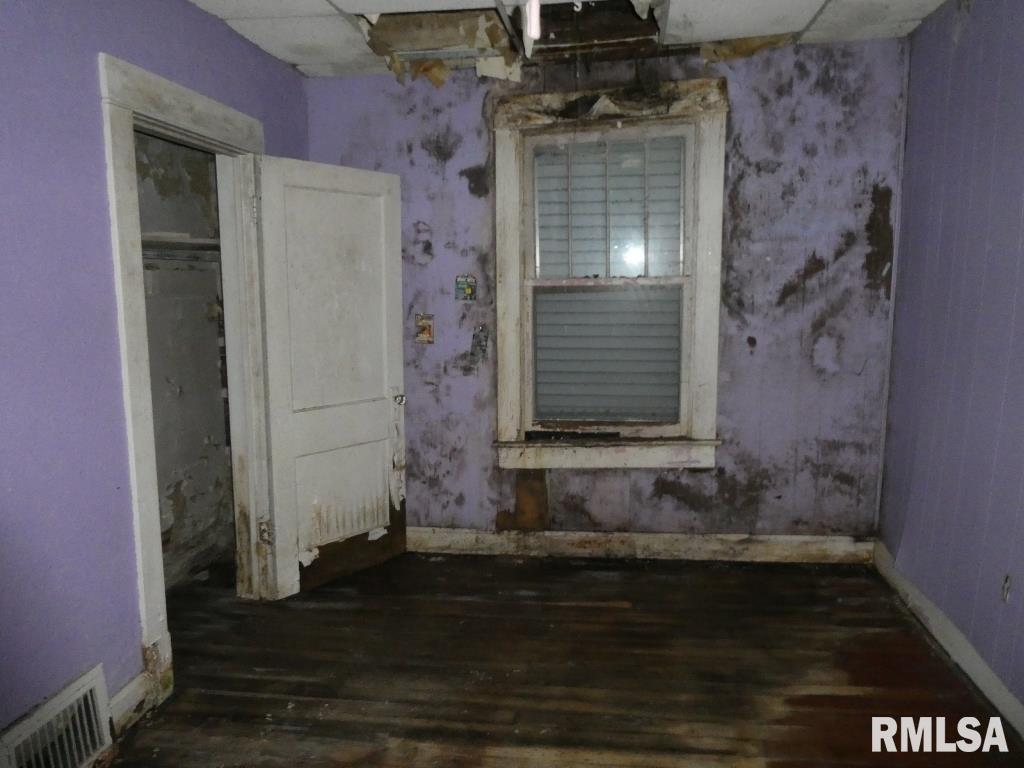 2537 South 10th Street Springfield, IL 62703 - Photo 13 of 16 Gallery Image 13