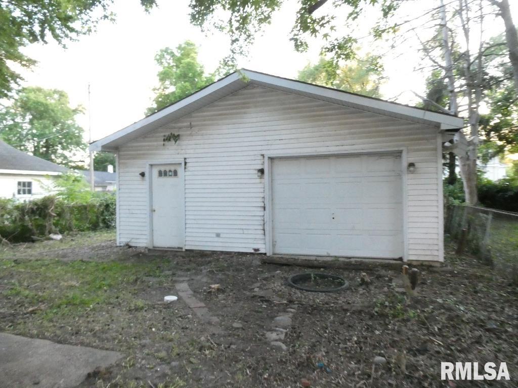 2537 South 10th Street Springfield, IL 62703 - Photo 14 of 16 Gallery Image 14