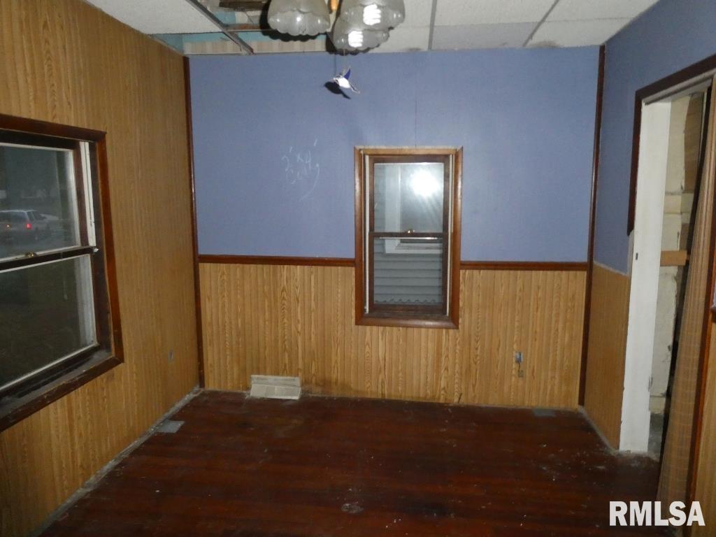 2537 South 10th Street Springfield, IL 62703 - Photo 8 of 16 Gallery Image 8