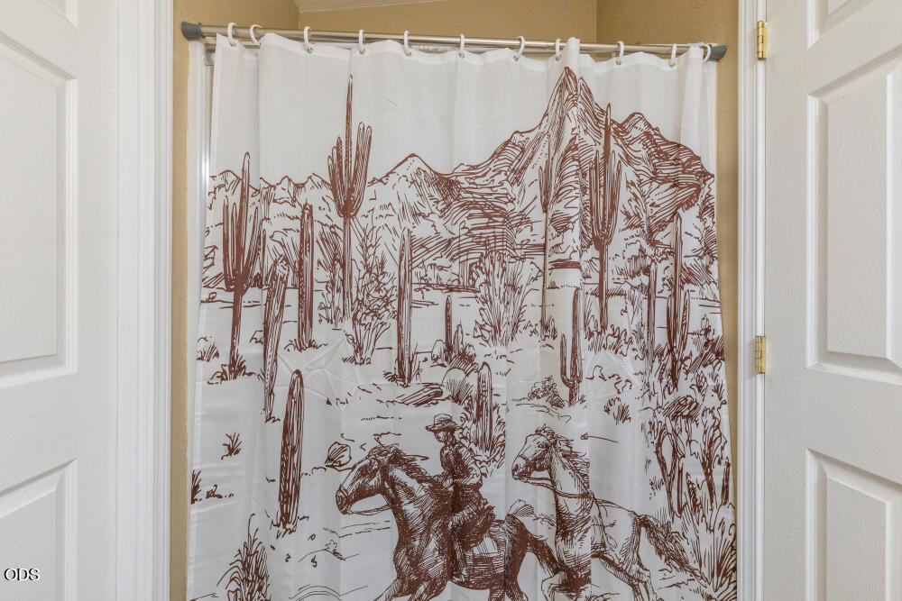 11453 Hill Road Klamath Falls, OR 97603 - Photo 34 of 75 Gallery Image 34