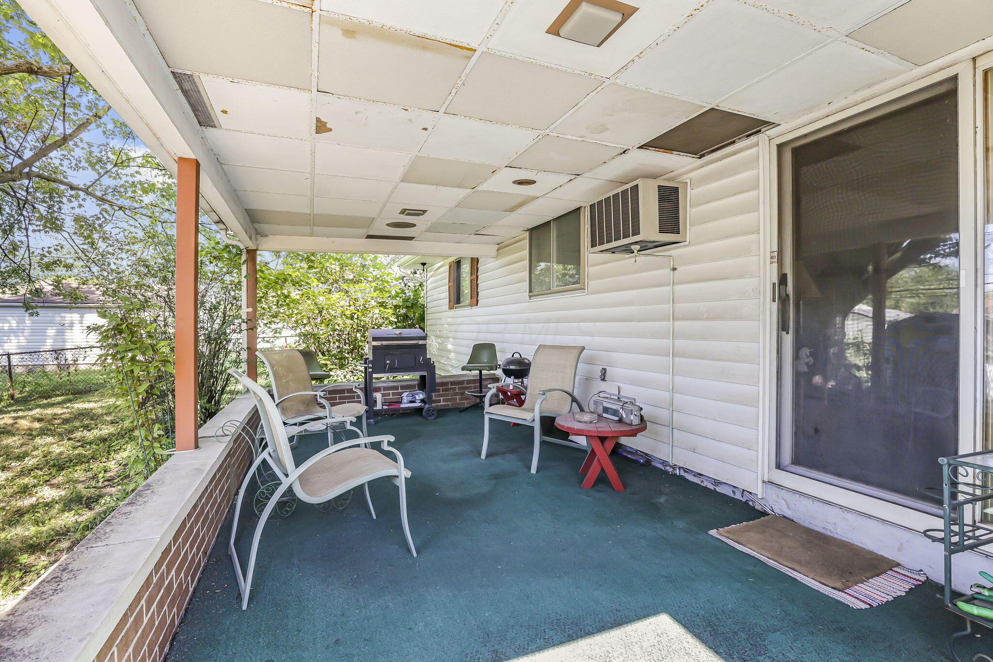 1529 South Hamilton Road Columbus, OH 43227 - Photo 39 of 49 42-web-or-mls-011A6604