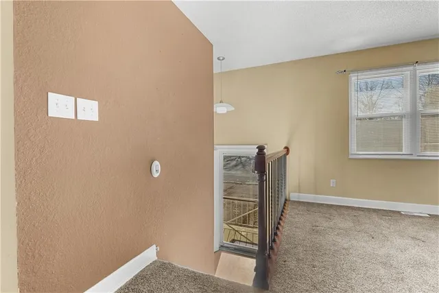 $224,950 | 208 Manor Lane, Buckner, MO 64016