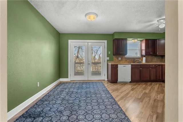 $224,950 | 208 Manor Lane, Buckner, MO 64016