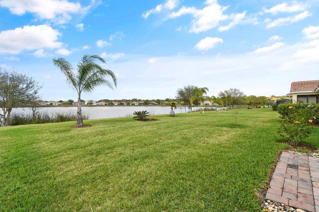 1728 Berkshire Circle Southwest Vero Beach, FL 32968 - Photo 34 of 36 a view of a grassy field