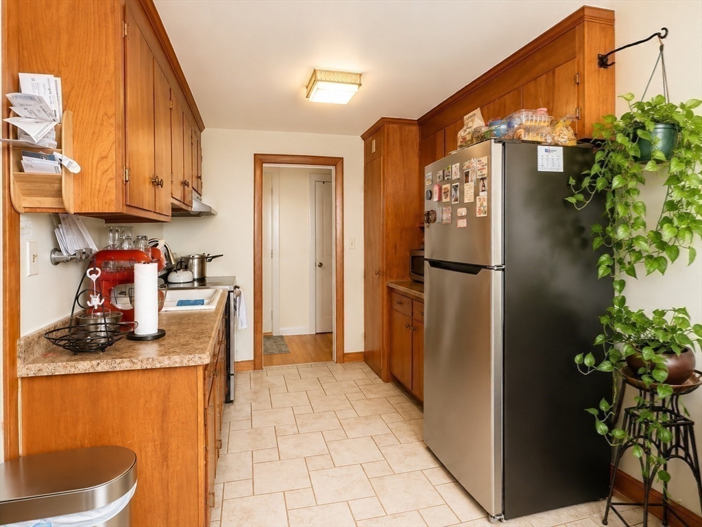 18 Pierce Street Malden, MA 02148 - Photo 19 of 36
