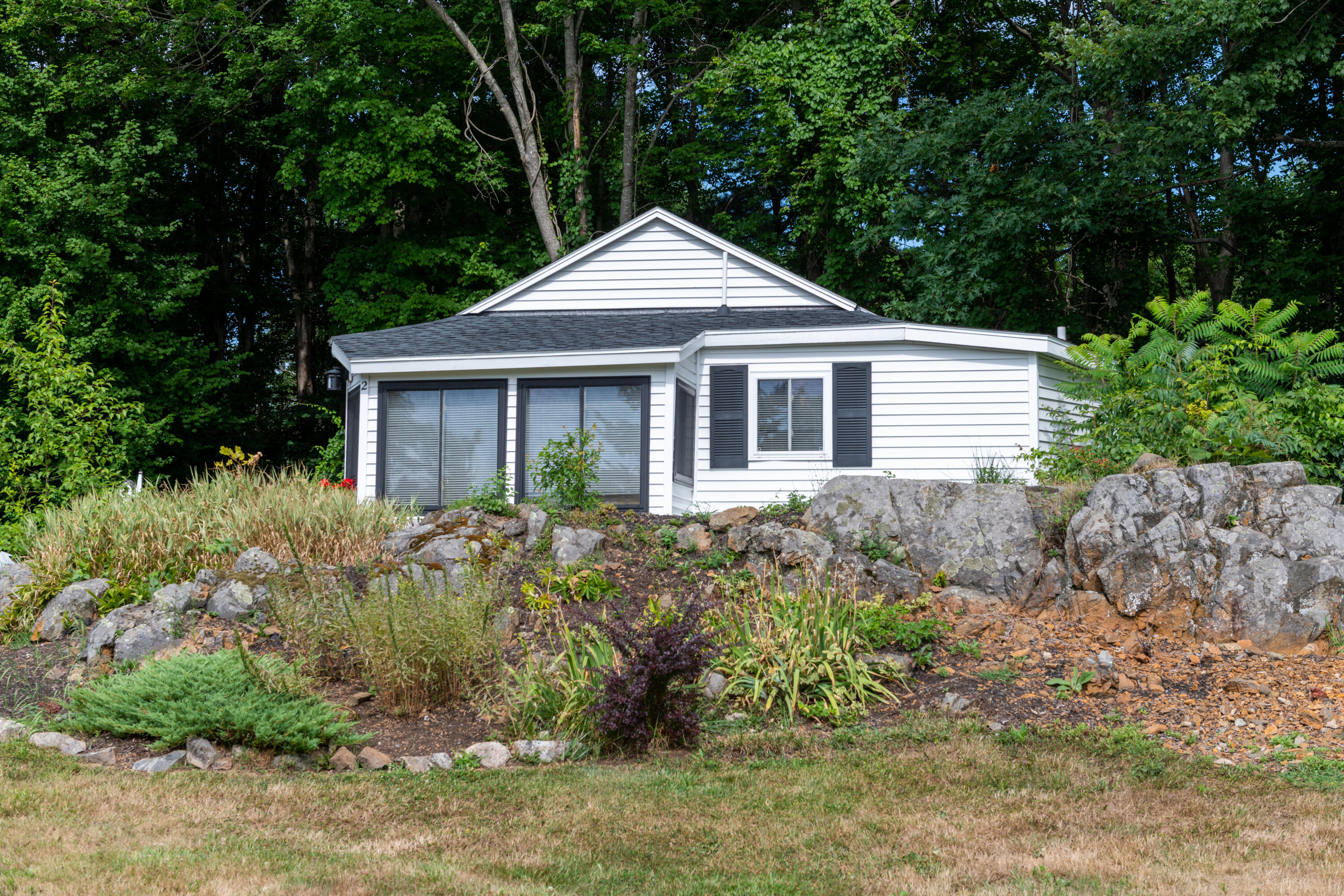 76 Post Road, Unit COTTAGE 2 Wells, ME 04090 - Photo 10 of 29 DSC_5773