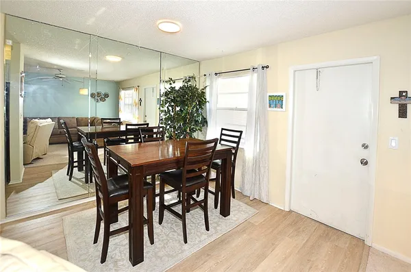 $1,300 | 56 Woodland Drive, Unit 205, Vero Beach, FL 32962