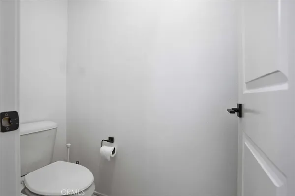 $589,000 | 609 Savi Drive, Unit 101, Corona, CA 92878