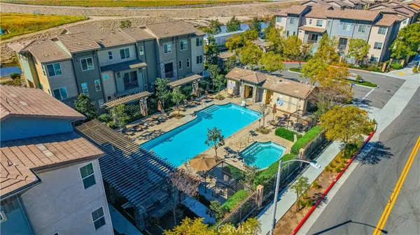 $589,000 | 609 Savi Drive, Unit 101, Corona, CA 92878