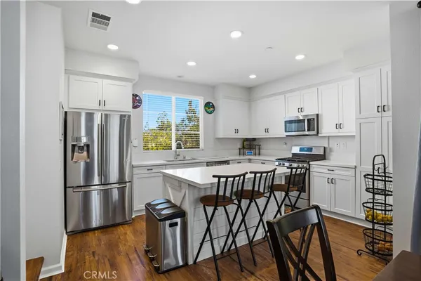 $589,000 | 609 Savi Drive, Unit 101, Corona, CA 92878