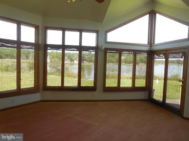 1671 Town Point Road Cambridge, MD 21613 - Photo 11 of 18 Bedroom (Master)