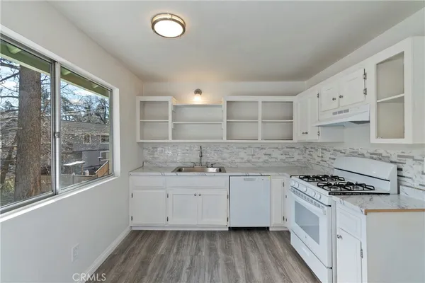 $495,000 | 32142 Hunsaker Way, Running Springs, CA 92382