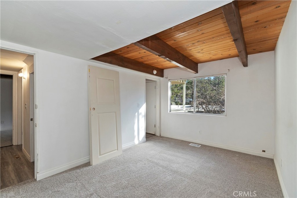 32142 Hunsaker Way Running Springs, CA 92382 - Photo 21 of 47