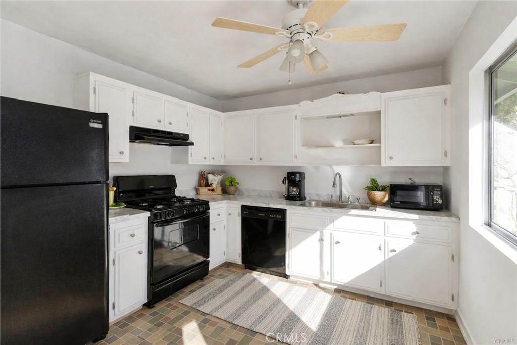 32142 Hunsaker Way Running Springs, CA 92382 - Photo 35 of 52 virtually staged