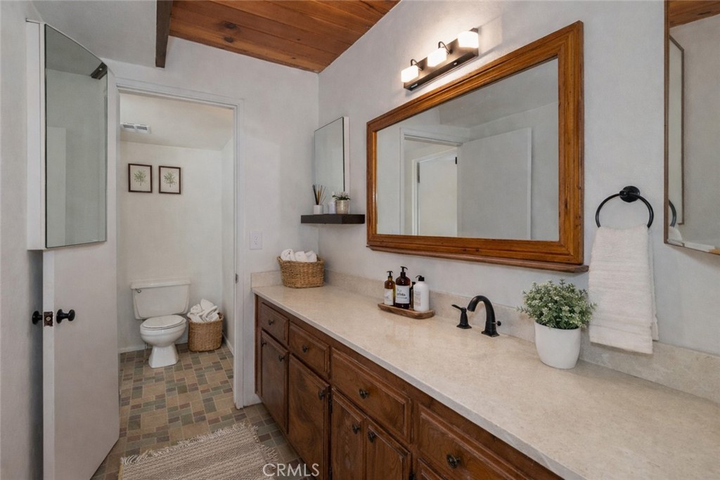 32142 Hunsaker Way Running Springs, CA 92382 - Photo 40 of 52 virtually staged