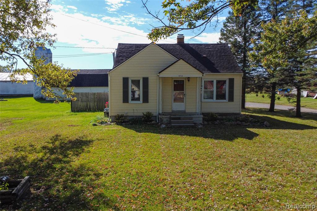 9710 Newburg Road Durand, MI 48429 - Photo 1 of 39 Gallery Image 1