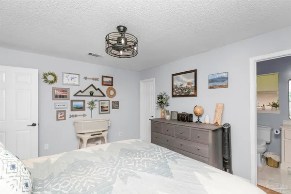 $1,900 | 1512 Galvin Avenue, Pensacola, FL 32526