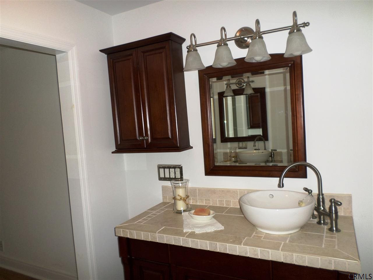995 Maple Hill Road Schodack, NY 12033 - Photo 8 of 17 Master Bath