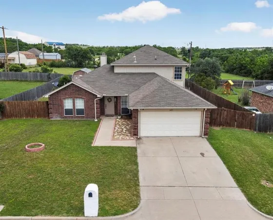 $435,000 | 603 Rolling Hills Drive, Aledo, TX 76008
