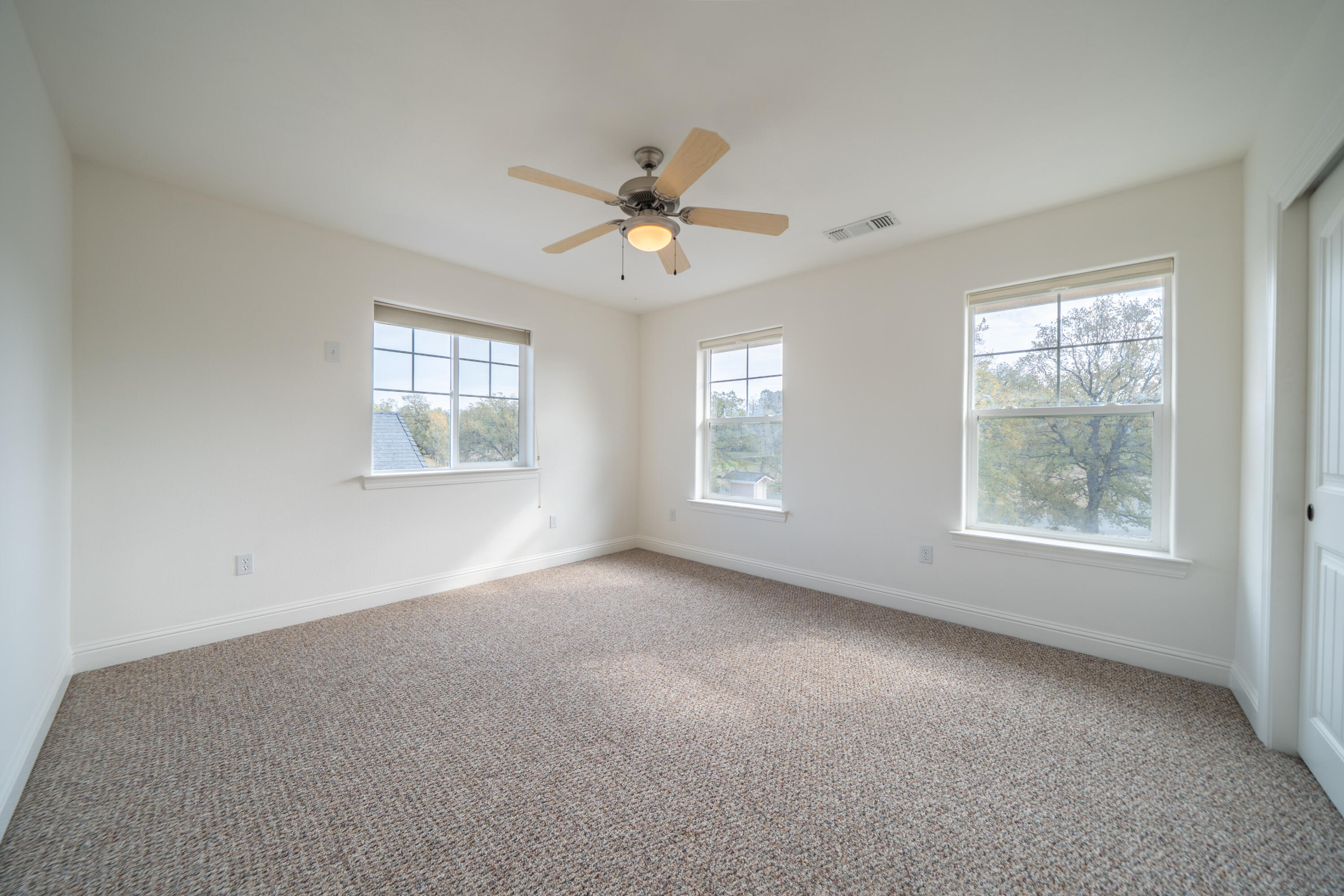 8180 Whispering Oaks Road Redding, CA 96002 - Photo 43 of 100 BEDROOM #4