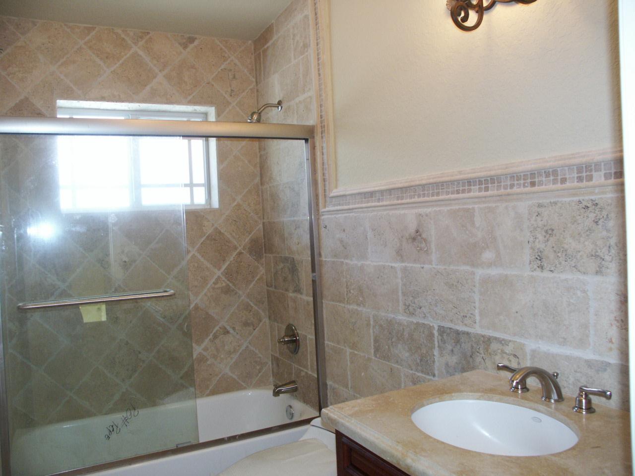 19 Coco Plum Road South Key Largo, FL 33037 - Photo 12 of 17 Bathroom