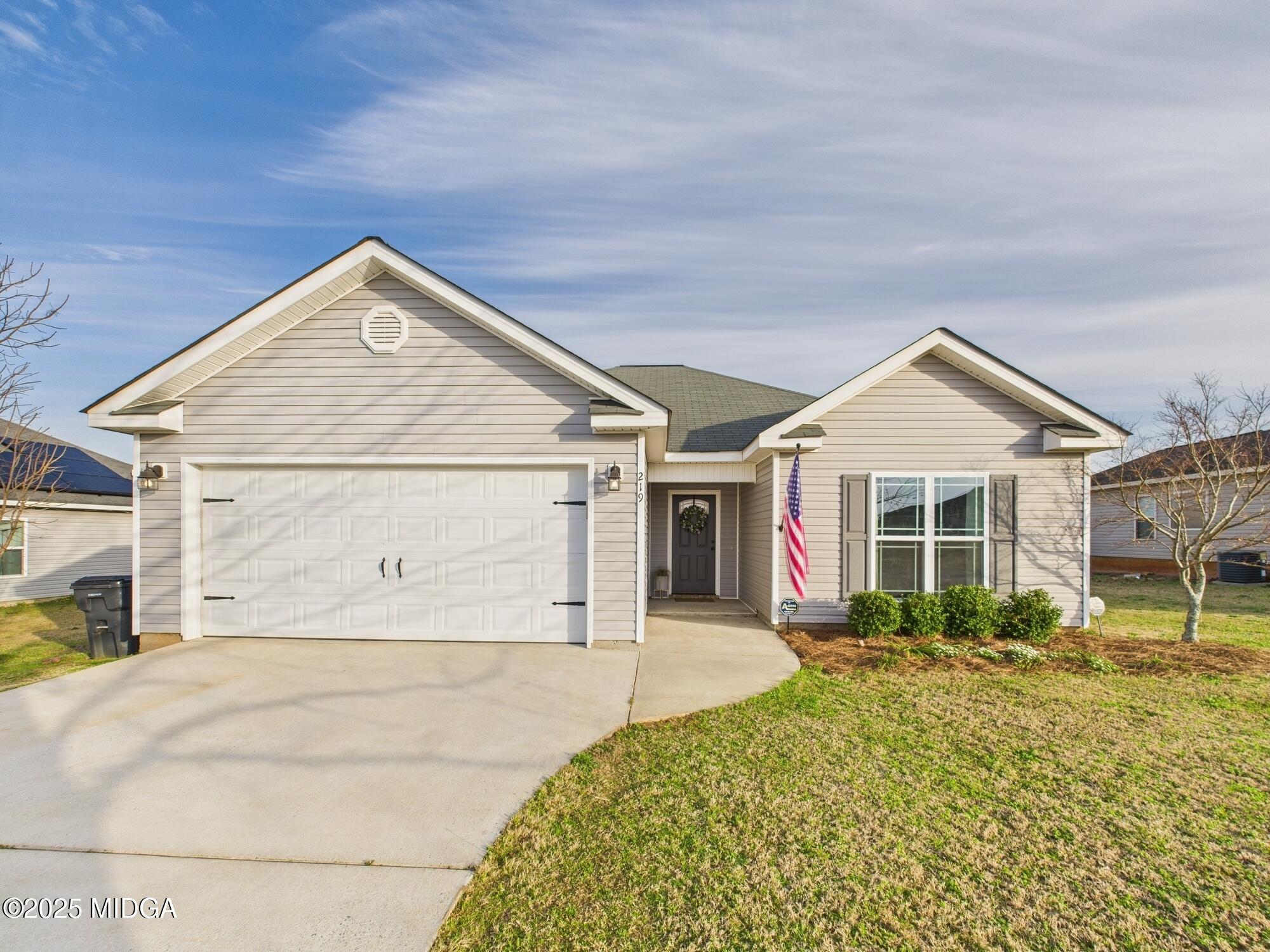 219 Haven Way Perry, GA 31069 - Photo 2 of 38 CAM03843G0-PR0049-STILL005