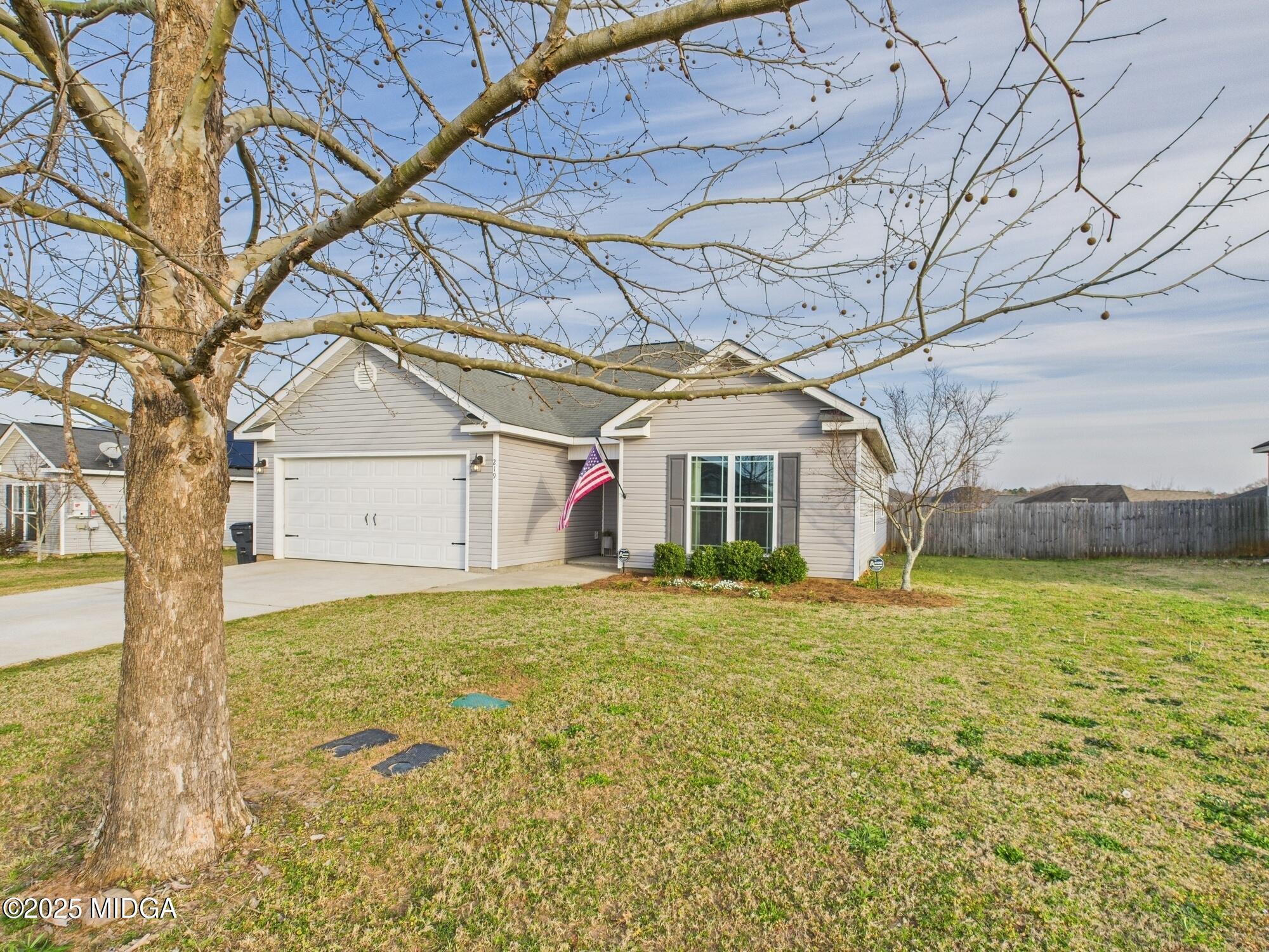 219 Haven Way Perry, GA 31069 - Photo 4 of 38 CAM03843G0-PR0049-STILL004