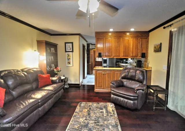 $525,000 | 10 Queens Grant Circle Southwest, Shallotte, NC 28470