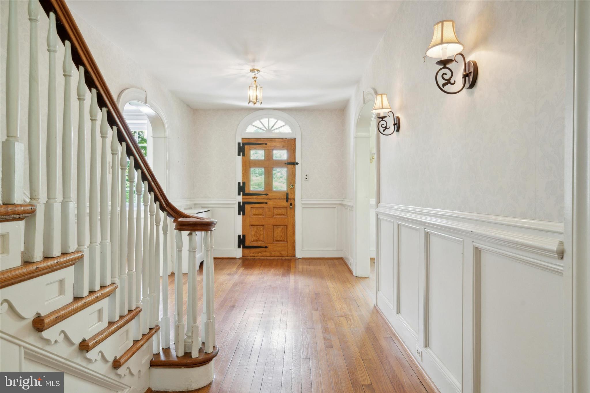 669 Conestoga Road Villanova, PA 19085 - Photo 4 of 29