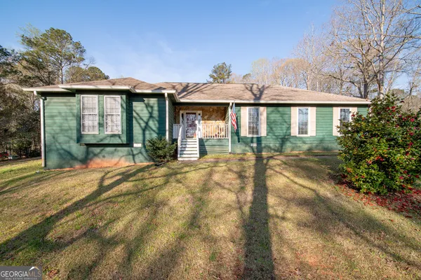 $295,500 | 112 Brookwood Drive, LaGrange, GA 30240