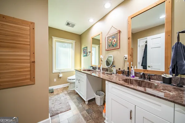 $295,500 | 112 Brookwood Drive, LaGrange, GA 30240
