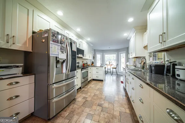 $295,500 | 112 Brookwood Drive, LaGrange, GA 30240