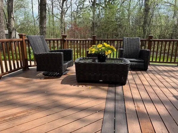 $870,000 | 371 Red Oak Lane, Highland Park, IL 60035