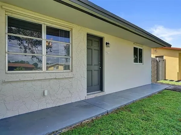 $3,190 | 9456 Southwest 51st Street, Cooper City, FL 33328