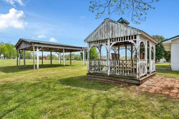 a view of a lake with houses