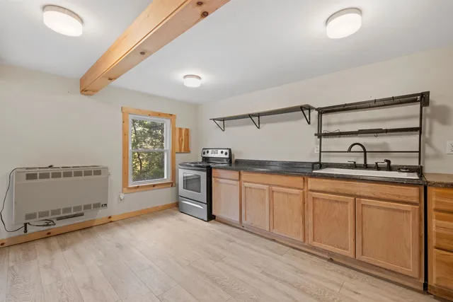 $174,900 | 2877 Mt Moosilauke Highway, Haverhill, NH 03780