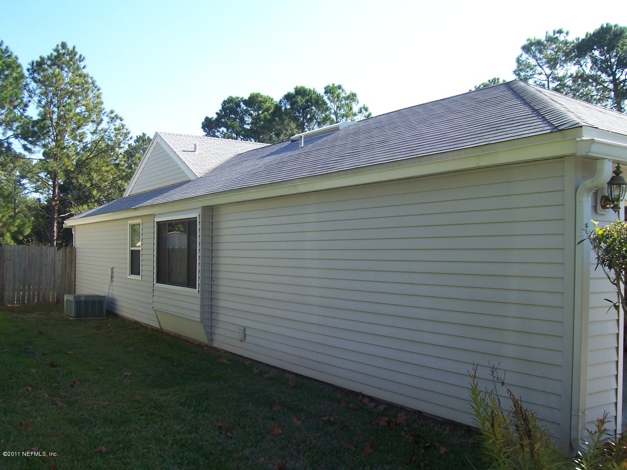 8417 Chason Road East Jacksonville, FL 32244 - Photo 3 of 4 Side