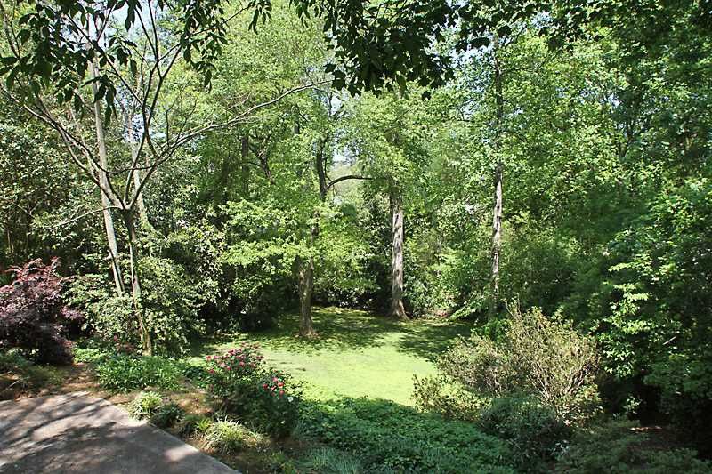 2634 Churchill Road Raleigh, NC 27608 - Photo 21 of 23 Deck View