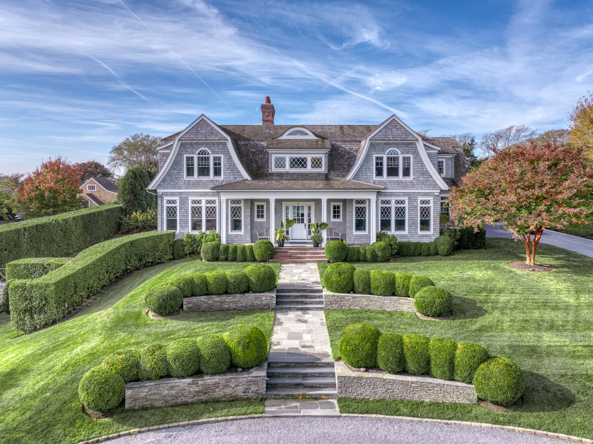 27 Jones Road East Hampton, NY 11937 - Photo 1 of 23