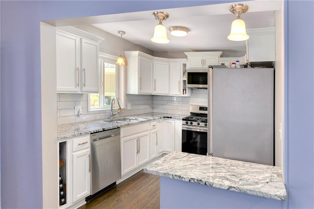 701 Southwest Ward Road Lee's Summit, MO 64081 - Photo 13 of 40