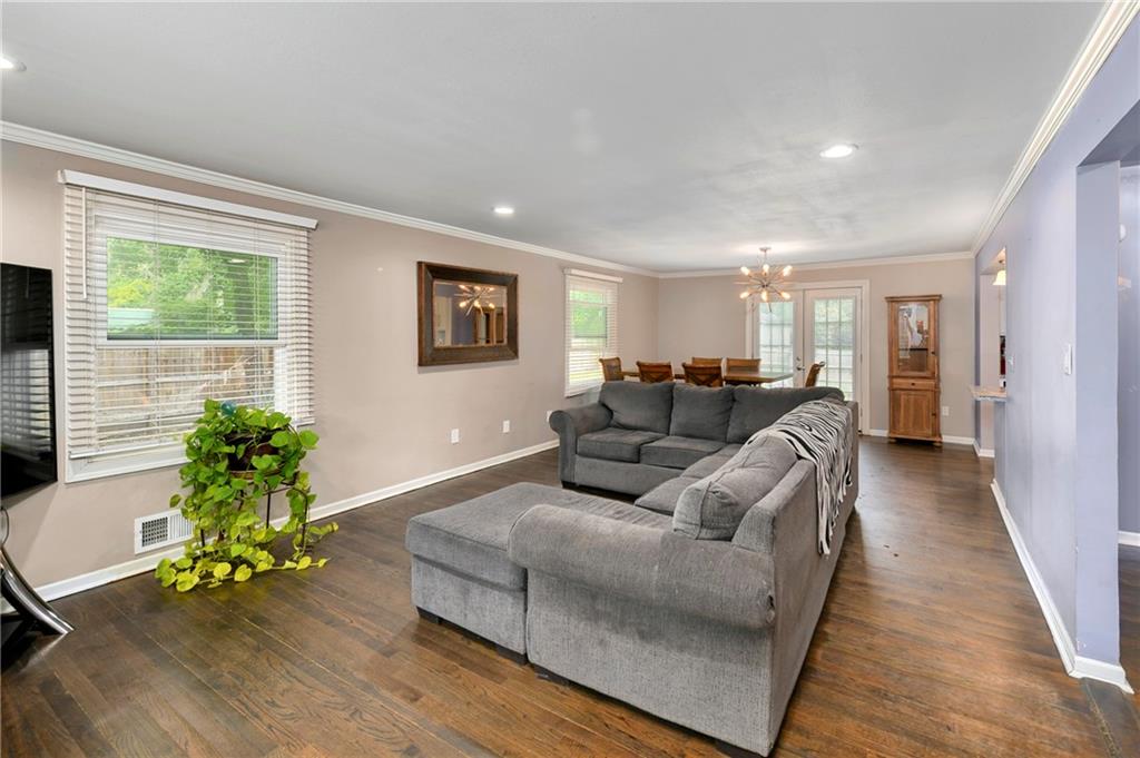 701 Southwest Ward Road Lee's Summit, MO 64081 - Photo 7 of 40