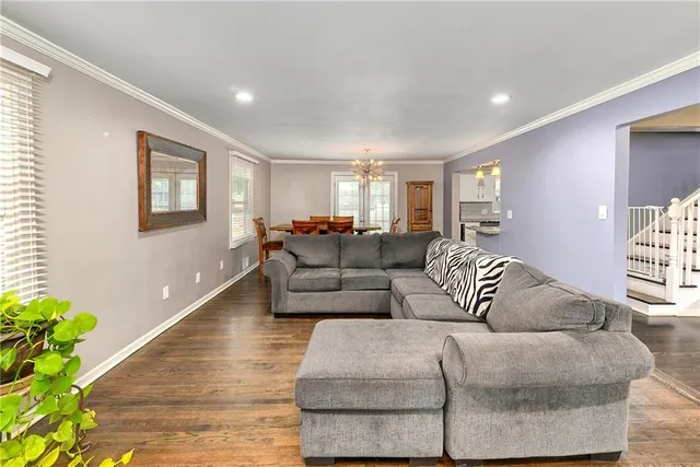 $324,900 | 701 Southwest Ward Road, Lee's Summit, MO 64081